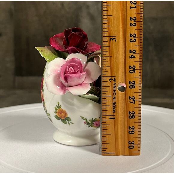 Rare Royal Albert Old Country Roses Scoop Vase with Flowers - Picture 9 of 11
